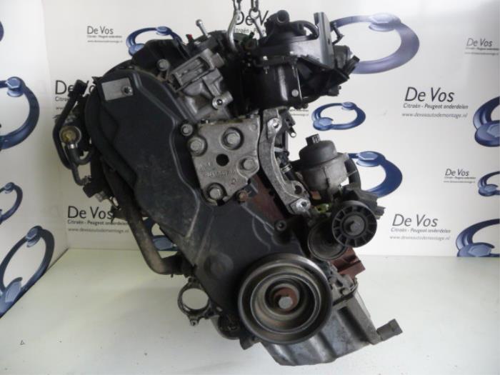 Motor from a Peugeot 407 SW (6E) 2.0 HDiF 16V 2007