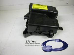 Gebrauchte Relais Halterung Peugeot 407 (6D) 2.2 16V Preis € 10,00 Margenregelung angeboten von De Vos Autodemontagebedrijf