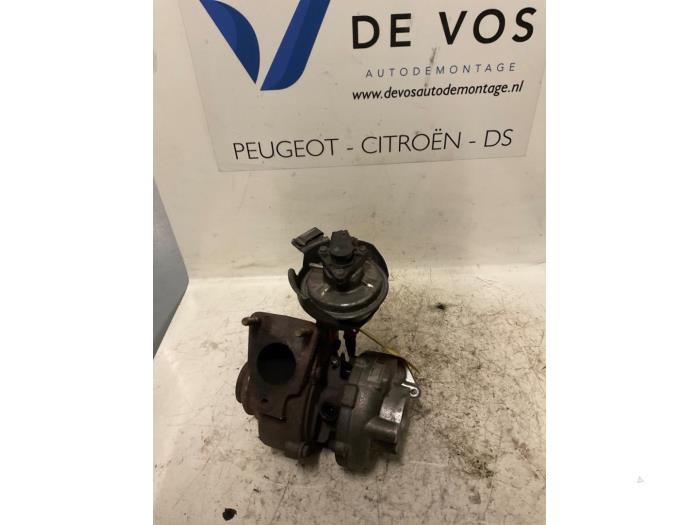 Gebrauchte Turbo Citroen C5 II Break (RE) 2.0 HDiF 16V Preis € 250,00 Margenregelung angeboten von De Vos Onderdelen