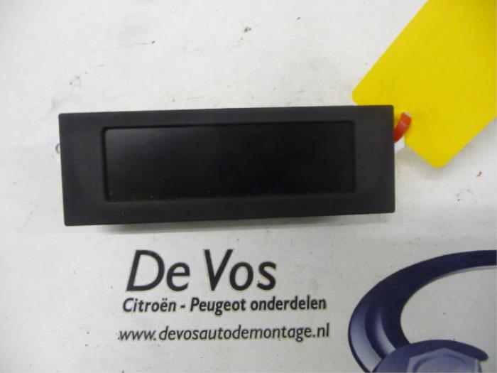 Begagnade Innerdisplay Citroen DS3 (SA) 1.6 VTi 120 16V Pris € 80,00 Marginaltabell erbjuds av De Vos Onderdelen