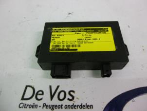 Used PDC Module Peugeot 307 CC (3B) 2.0 16V Price € 55,00 Margin scheme offered by De Vos Autodemontagebedrijf