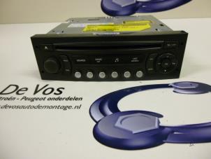 Usagé Radio/Lecteur CD Peugeot 307 SW (3H) 1.6 16V Prix € 50,00 Règlement à la marge proposé par De Vos Autodemontagebedrijf