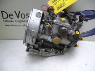 Used Mechanical fuel pump Citroen AX 14 D,TGD Price € 100,00 Margin scheme offered by De Vos Autodemontagebedrijf