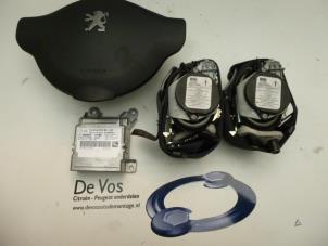 Used Airbag set + module Peugeot Expert (G9) 1.6 HDi 90 Price € 450,00 Margin scheme offered by De Vos Autodemontagebedrijf