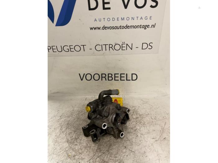 Usagé Pompe de direction Citroen Jumper (U9) 2.2 HDi 130 Prix € 115,00 Règlement à la marge proposé par De Vos Onderdelen