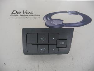Gebrauchte Schalter Citroen Jumper (U9) 2.2 HDi 100 Euro 4 Preis € 25,00 Margenregelung angeboten von De Vos Autodemontagebedrijf
