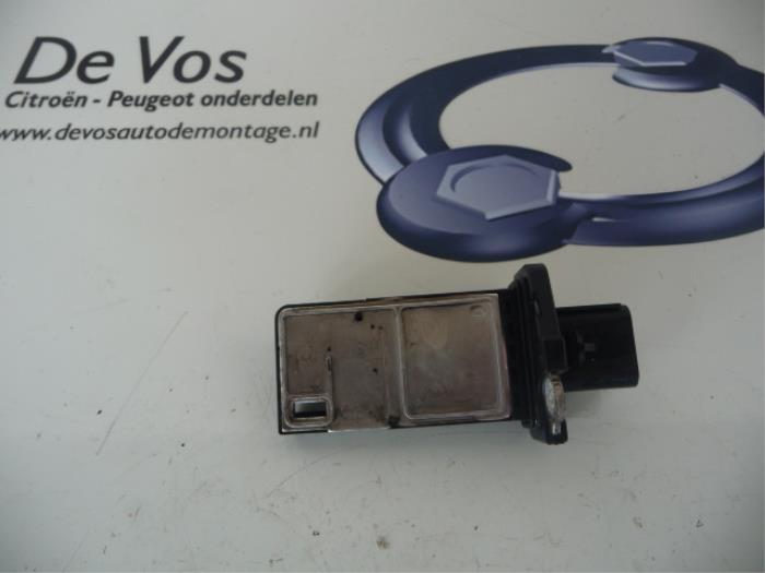Begagnade Luftflödesmätare Citroen Jumper (U9) 2.2 HDi 100 Euro 4 Pris € 70,00 Marginaltabell erbjuds av De Vos Onderdelen