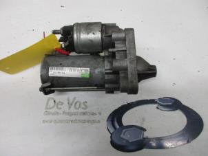 Anlasser van een Peugeot Partner (GC/GF/GG/GJ/GK) 1.6 HDI 90 16V 2010