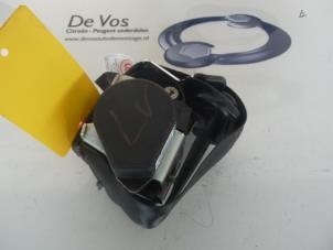Gebrauchte Gurtsrammer links Citroen C4 Coupé (LA) 2.0 16V Preis € 80,00 Margenregelung angeboten von De Vos Autodemontagebedrijf
