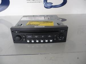 Used Radio CD player Peugeot 3008 I (0U/HU) 2.0 HDiF 16V Price € 50,00 Margin scheme offered by De Vos Autodemontagebedrijf