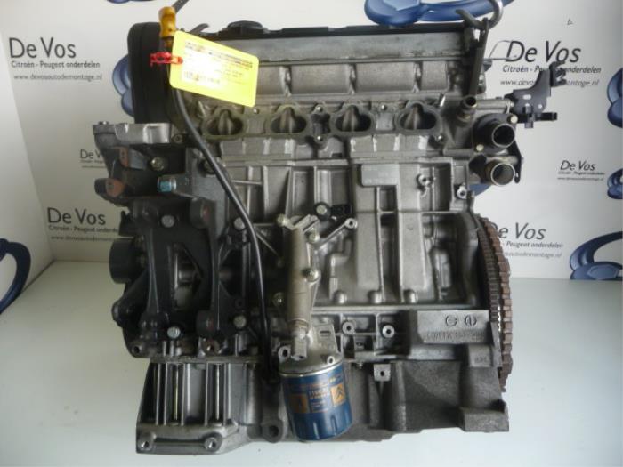 Used Engine Citroen C5 I Break (DE) 2.0 16V Price € 350,00 Margin scheme offered by De Vos Onderdelen