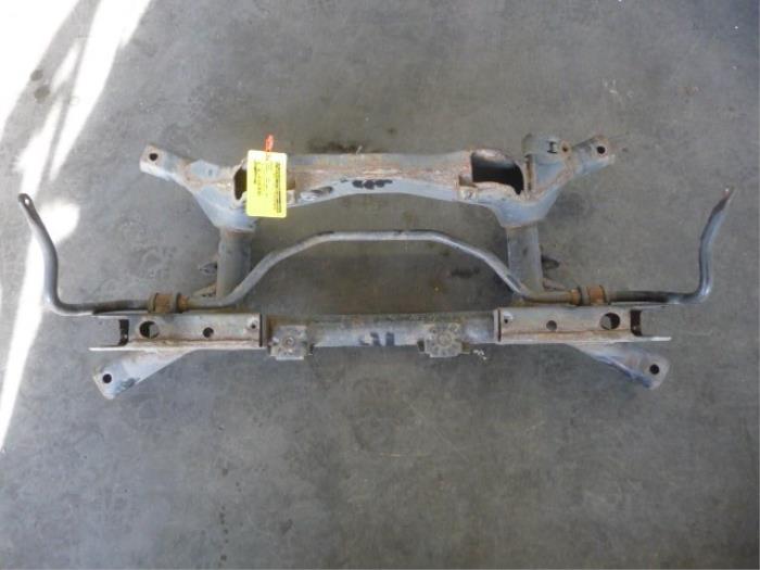 Usados Subchasis Peugeot 4007 (VU/VV) 2.2 HDiF 16V Precio € 250,00 Norma de margen ofrecido por De Vos Onderdelen