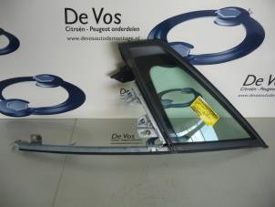 Używane Trójkatna szyba lewy przód Peugeot 308 CC (4B) 1.6 16V GTI Cena € 115,00 Procedura marży oferowane przez De Vos Autodemontagebedrijf