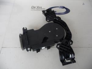 Divers d'un Peugeot 308 CC (4B) 1.6 16V GTI 2011
