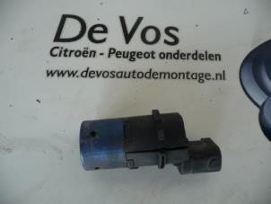 Usagé Capteur PDC Peugeot 807 2.2 16V Prix € 25,00 Règlement à la marge proposé par De Vos Autodemontagebedrijf