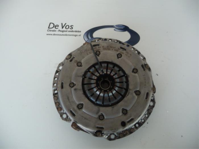 ds3 clutch replacement cost