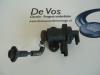 Vacuum valve from a Peugeot 807, 2002 / 2014 2.0 HDi 16V, MPV, Diesel, 1.997cc, 80kW (109pk), FWD, DW10ATED; RHS; DW10ATED4; RHW; RHT; RHM, 2002-06 / 2006-05 2003