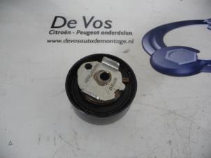 Used Timing belt tensioner Peugeot 208 Price € 25,00 Margin scheme offered by De Vos Autodemontagebedrijf