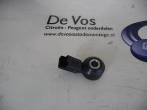 Used Detonation sensor Peugeot 208 Price € 10,00 Margin scheme offered by De Vos Autodemontagebedrijf