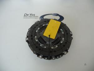 Used Clutch kit (complete) Peugeot 308 (4A/C) 1.6 HDi Price € 100,00 Margin scheme offered by De Vos Autodemontagebedrijf