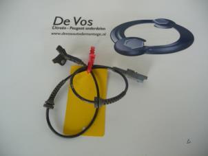 Used ABS Sensor Citroen DS4 (NX) 1.6 e-HDi 16V 115 Price € 25,00 Margin scheme offered by De Vos Autodemontagebedrijf