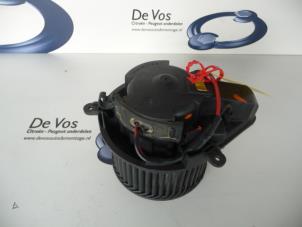 Używane Silnik wentylatora nagrzewnicy Citroen XM (Y4) 2.1 TD 12V Cena € 70,00 Procedura marży oferowane przez De Vos Autodemontagebedrijf