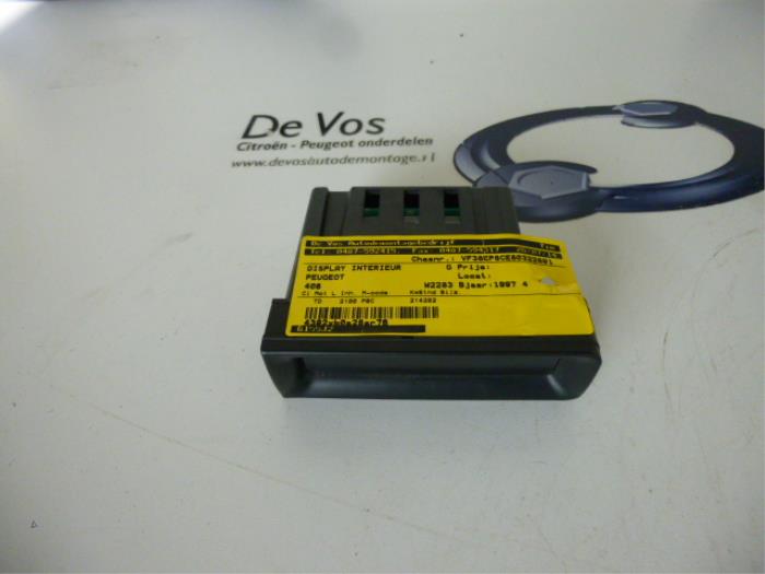 Begagnade Innerdisplay Peugeot 406 Break (8E/F) 2.1 dT Pris € 35,00 Marginaltabell erbjuds av De Vos Onderdelen