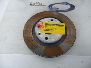 Used Front brake disc Peugeot 208 Price € 35,00 Margin scheme offered by De Vos Autodemontagebedrijf