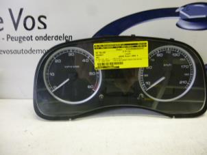 Gebrauchte Tacho - Kombiinstrument KM Peugeot 307 (3A/C/D) 2.0 HDi 110 FAP Preis € 70,00 Margenregelung angeboten von De Vos Autodemontagebedrijf