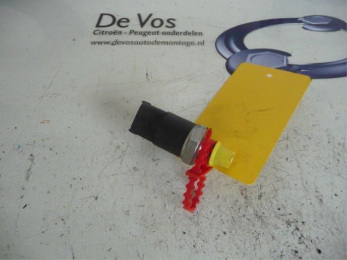 Gebrauchte Kraftstoffdruck Sensor Peugeot Boxer (244) 2.8 HDi 127 Preis € 90,00 Margenregelung angeboten von De Vos Onderdelen