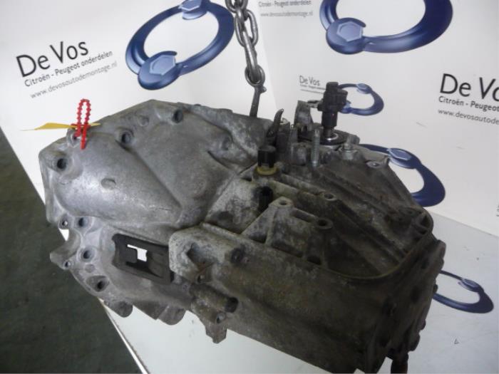 Gearbox Peugeot Expert 2222XP RHK 20MB29