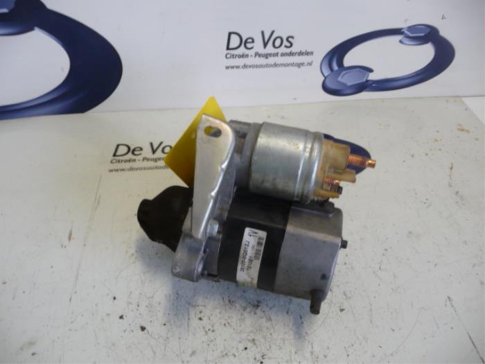 Used Starter Peugeot 107 1.0 12V Price € 55,00 Margin scheme offered by De Vos Onderdelen