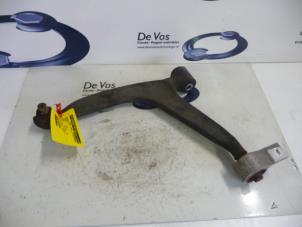 Usagé Bras de suspension avant gauche Citroen Xsara Picasso (CH) 2.0 16V Prix € 35,00 Règlement à la marge proposé par De Vos Autodemontagebedrijf