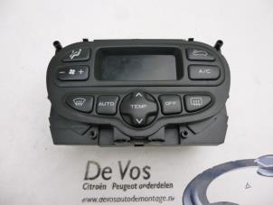 Używane Panel sterowania nagrzewnicy Peugeot 206 (2A/C/H/J/S) 2.0 RC 16V Cena € 55,00 Procedura marży oferowane przez De Vos Autodemontagebedrijf