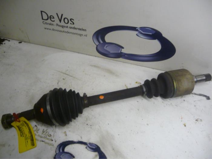 Gebrauchte Antriebswelle links vorne Citroen Jumper (23) 2.8 D Preis € 100,00 Margenregelung angeboten von De Vos Onderdelen