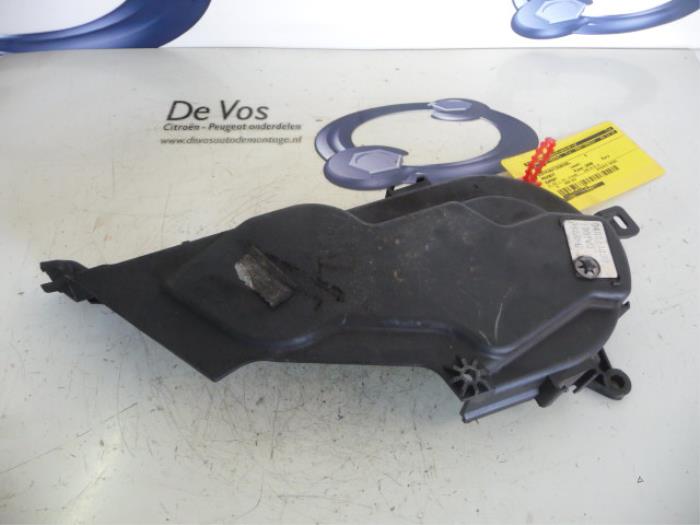 Gebrauchte Kettenkasten Deckel Peugeot Expert Preis € 10,00 Margenregelung angeboten von De Vos Onderdelen