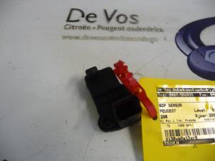 Używane Czujnik obrotu walu Peugeot 206 Cena € 10,00 Procedura marży oferowane przez De Vos Autodemontagebedrijf