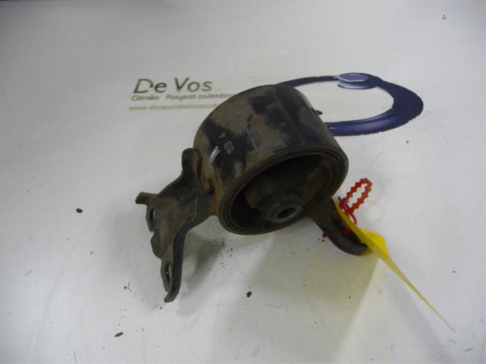 Used Engine mount Citroen C-Crosser Price € 45,00 Margin scheme offered by De Vos Onderdelen