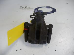 Used Rear brake calliper, right Peugeot 807 Price € 70,00 Margin scheme offered by De Vos Autodemontagebedrijf