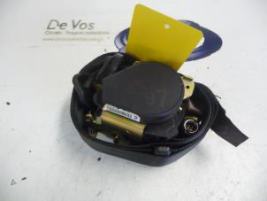 Usagé Tendeur de ceinture arrière gauche Peugeot 807 Prix € 80,00 Règlement à la marge proposé par De Vos Autodemontagebedrijf