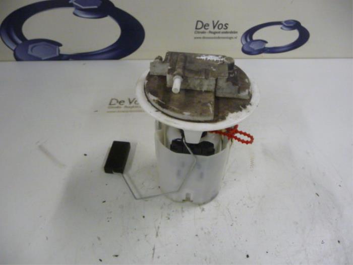 Gebrauchte Kraftstoffpumpe Elektrisch Peugeot 207/207+ (WA/WC/WM) 1.4 Preis € 55,00 Margenregelung angeboten von De Vos Onderdelen