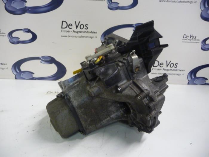 Gearbox from a Peugeot 207/207+ (WA/WC/WM) 1.4 2009