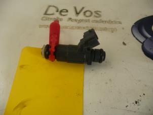 Used Injector (petrol injection) Peugeot 208 Price € 25,00 Margin scheme offered by De Vos Autodemontagebedrijf