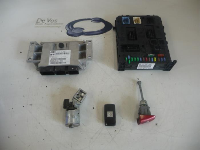 Engine management computer Citroen C4 Picasso 1942SY 6FY