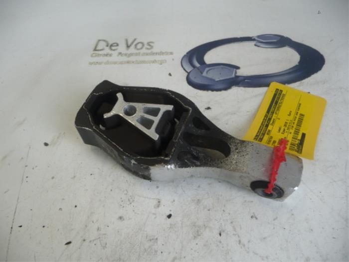 Used Engine mount Citroen C4 Picasso (3D/3E) 1.6 16V eTHP Price € 35,00 Margin scheme offered by De Vos Onderdelen