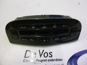 Używane Panel sterowania nagrzewnicy Peugeot 607 (9D/U) 2.7 HDi V6 24V Cena € 70,00 Procedura marży oferowane przez De Vos Autodemontagebedrijf
