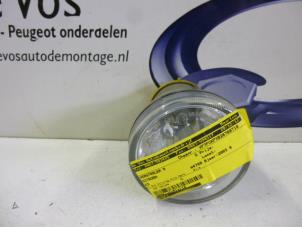 Używane Halogen prawy Citroen C3 (FC/FL/FT) 1.4 Cena € 25,00 Procedura marży oferowane przez De Vos Autodemontagebedrijf