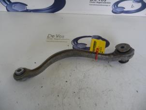 Used Rear torque rod, left Peugeot 3008 Price € 55,00 Margin scheme offered by De Vos Autodemontagebedrijf