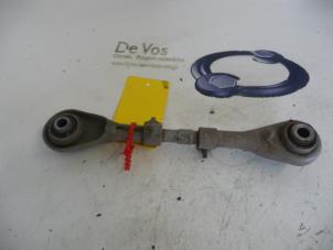 Used Rear torque rod, left Peugeot 3008 Price € 55,00 Margin scheme offered by De Vos Autodemontagebedrijf