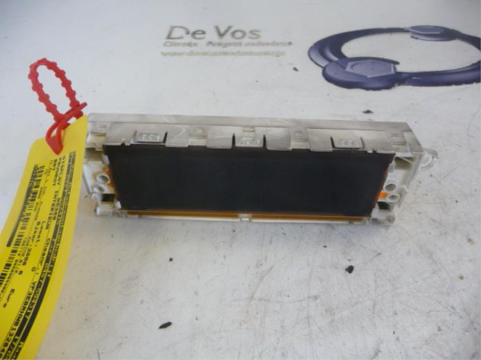Begagnade Innerdisplay Peugeot 807 Pris € 70,00 Marginaltabell erbjuds av De Vos Onderdelen